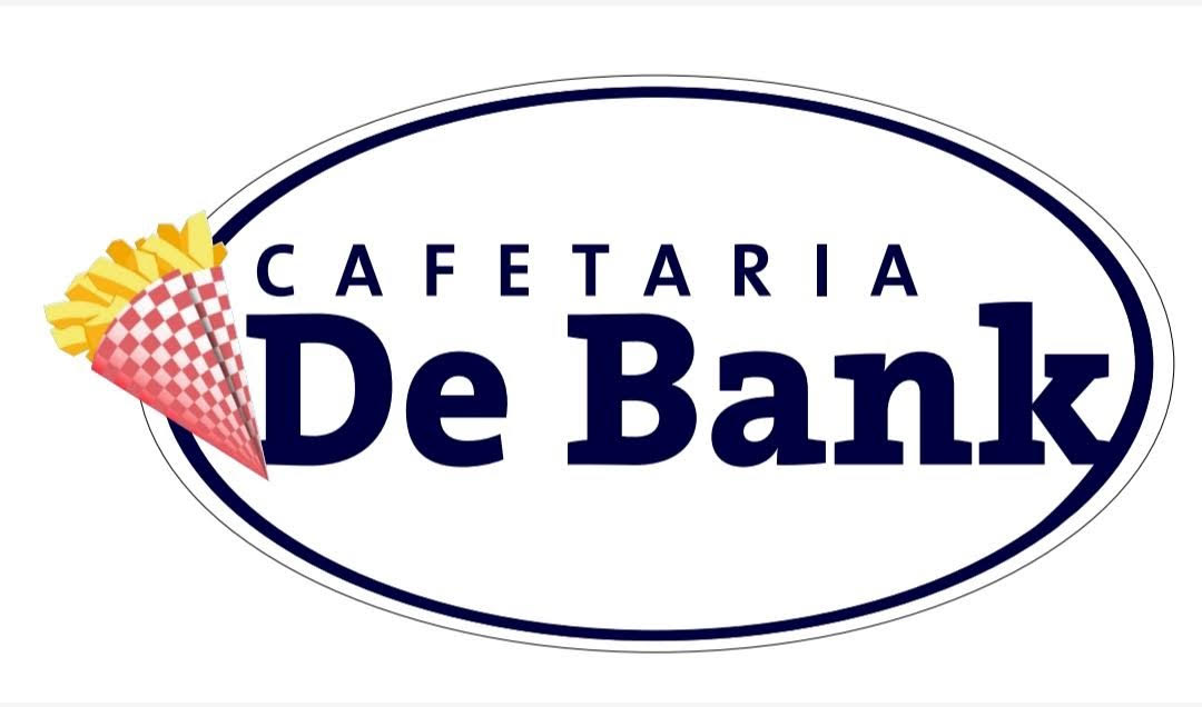 Cafetaria De Bank in blauwe letters, met een frietzak
